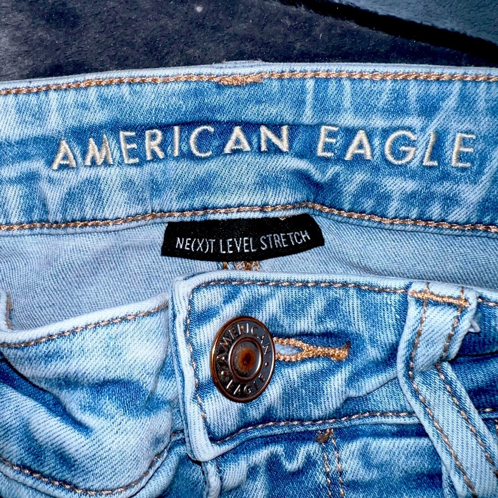 AE skinny jeans ripped light wash size 10R